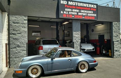 Independent Porsche Service & Repair .